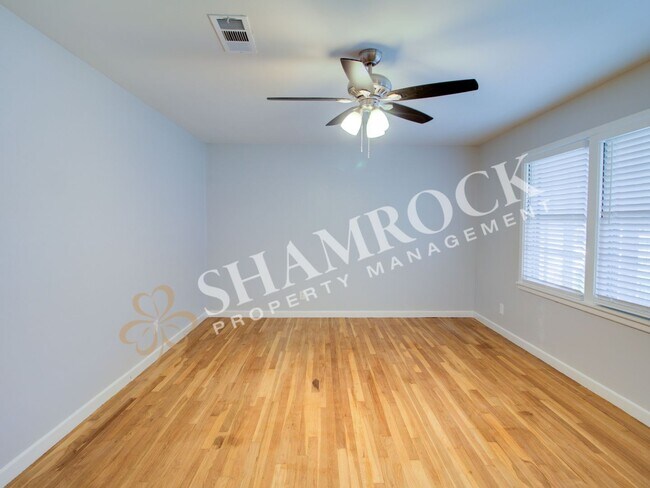Building Photo - 3 bedroom home in Waco!