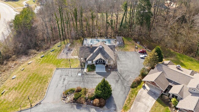 Building Photo - 235 Bishop Cap Cir