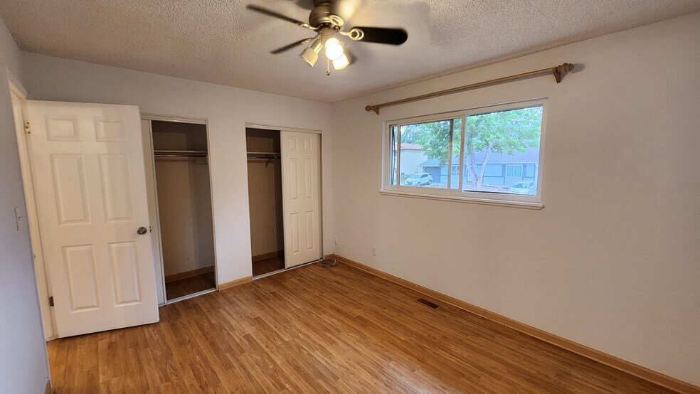 Bedroom 2 - 2228 Fernwood Drive