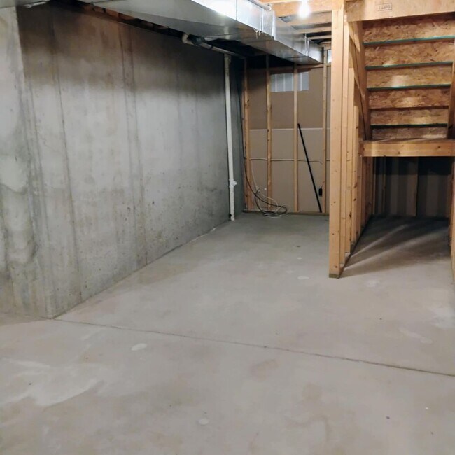 Building Photo - 1818 N Nickelton Ct