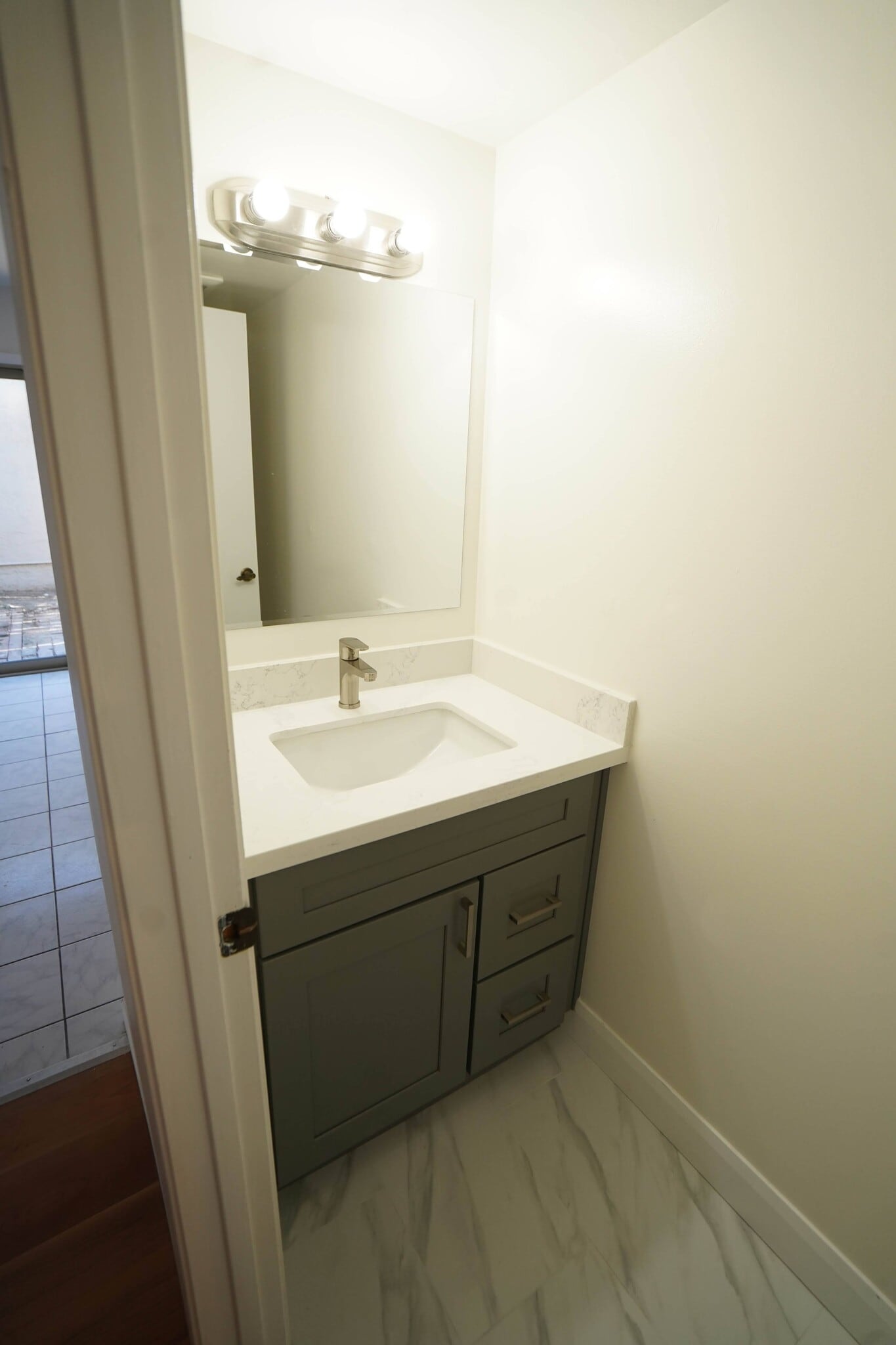Building Photo - 2396 Shoreside Ct