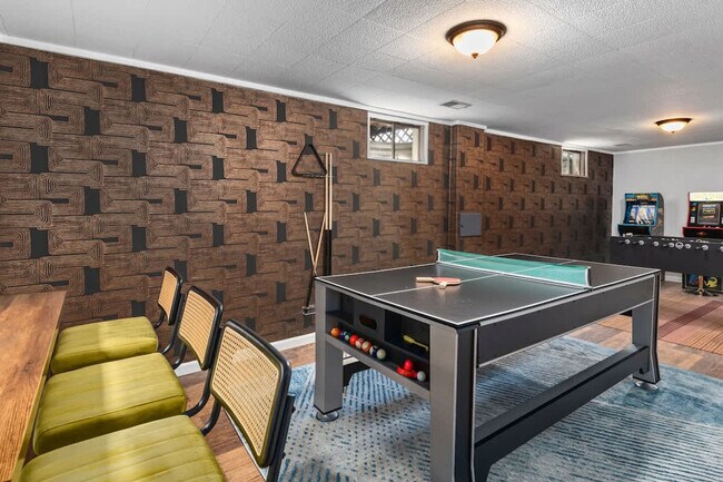 Building Photo - 4845 W 73rd Ave