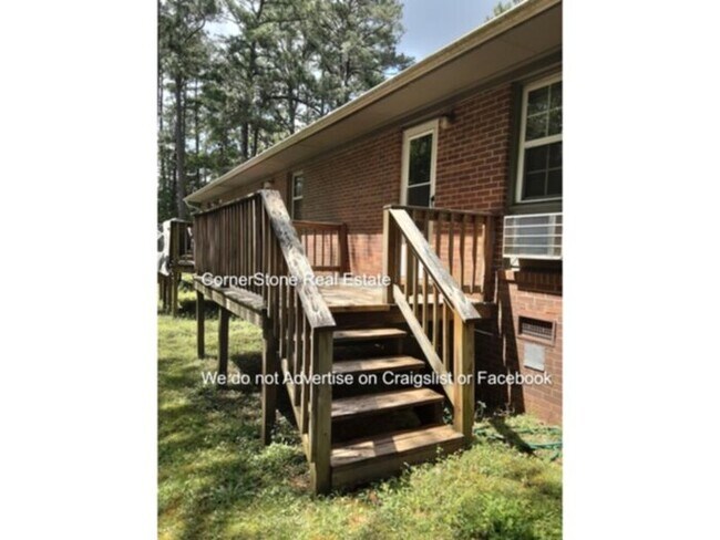 Building Photo - 7612 Decatur Dr