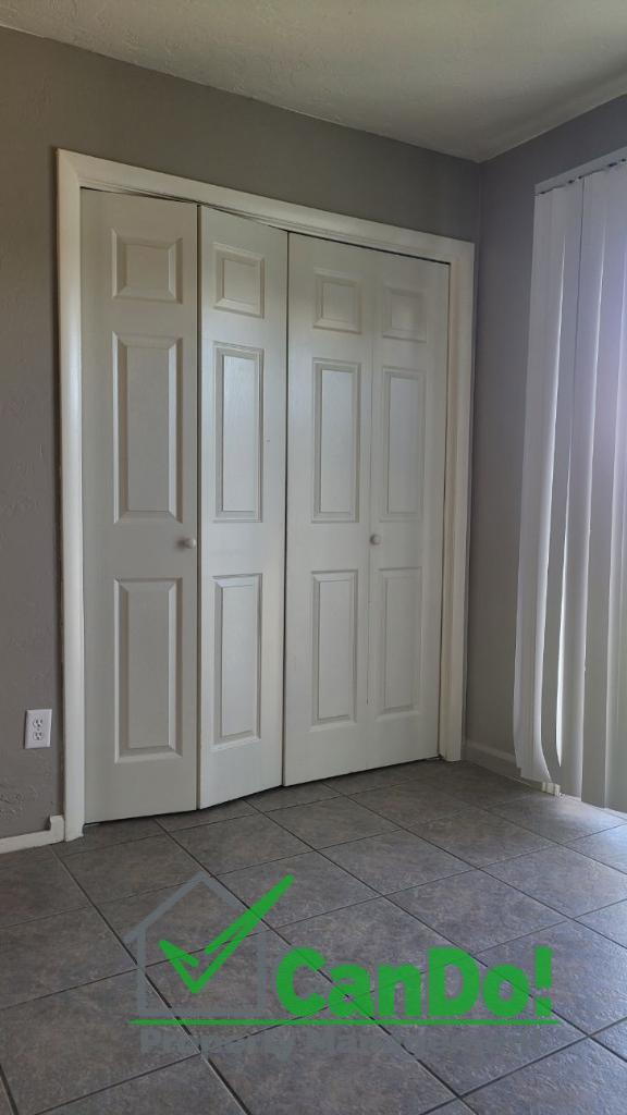 Building Photo - Newly remodeled 2 bedroom, 1.5 bathroom townhome in Blackfoot with Fiber Internet- Available now!