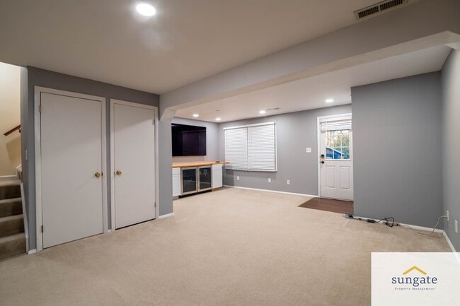 Building Photo - 1016 Arborwood Pl