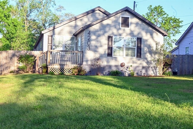 Building Photo - MOVE-IN READY-NE-COLUMBUS & FT BENNING,GA-...
