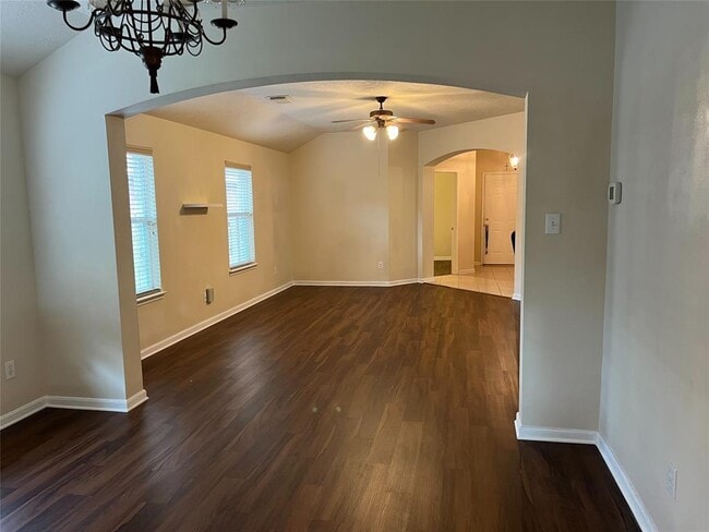 Building Photo - 2447 Morgan Ridge Ln
