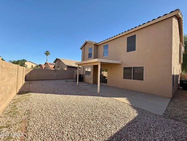 Building Photo - 1782 E Oakland St