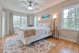 Building Photo - 10601 Willowgrove Dr