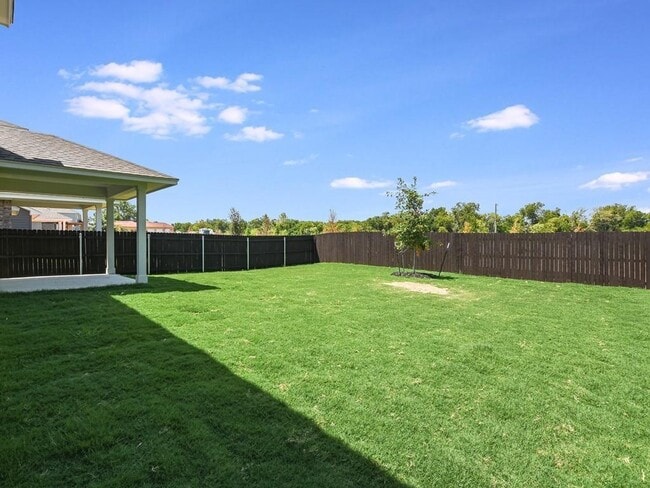 Building Photo - 920 Ray Berglund Blvd