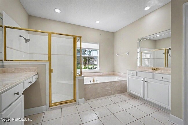 Building Photo - 337 S Mill View Way
