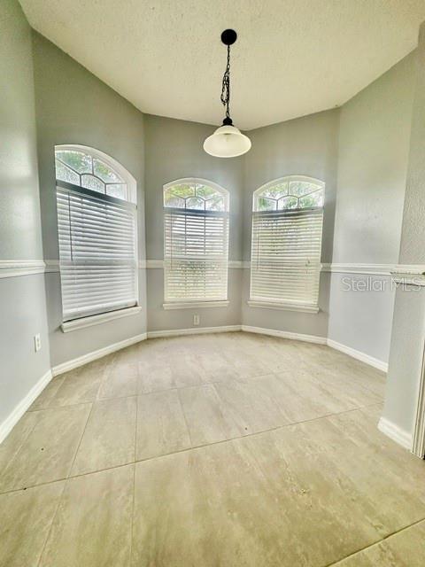 Building Photo - 4903 Waterside Pointe Cir