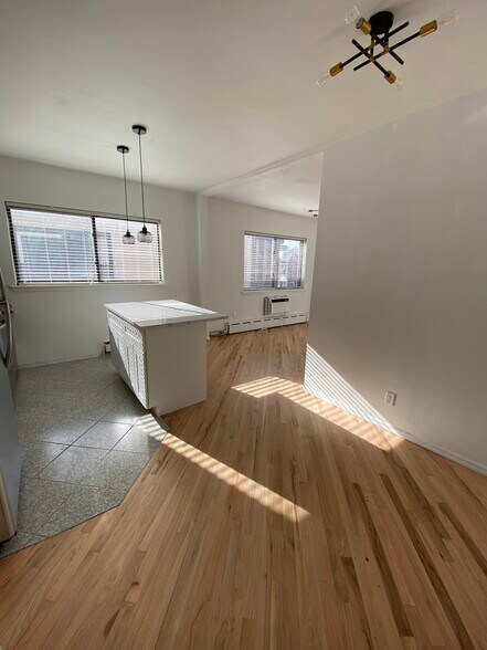 Building Photo - 2249 37th St
