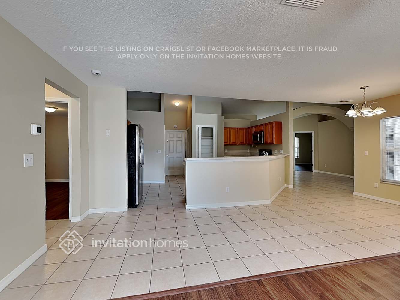 Building Photo - 115 Secluded Oak Ct