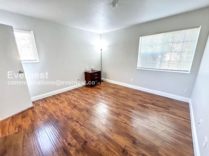 Building Photo - 13200 E Jewell Ave