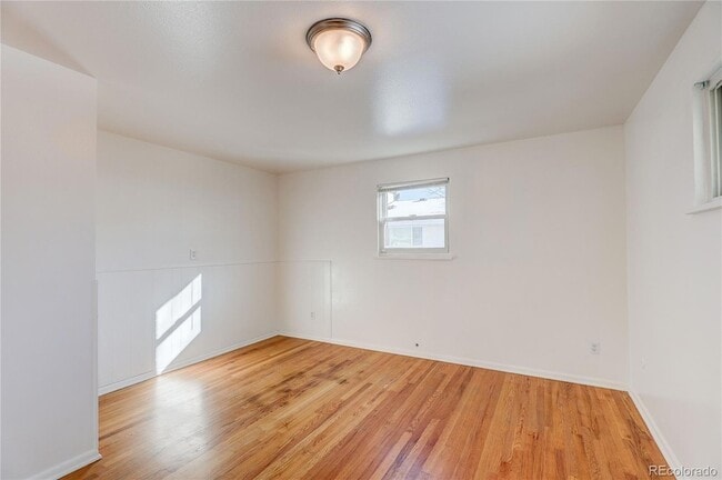 Building Photo - 3273 S Florence Ct