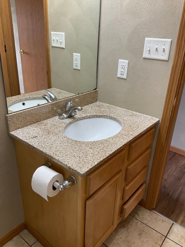 Building Photo - 139 Northtowne St