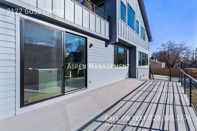 Building Photo - 2122 Goss Cir W