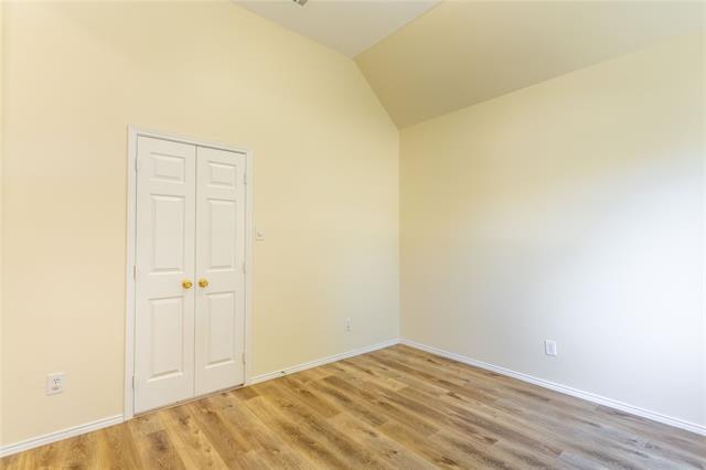 Building Photo - 2217 London Dr