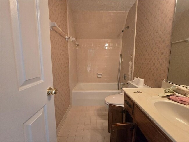 Building Photo - 2386 Muirfield Way