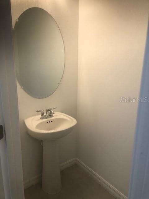 Building Photo - 2308 Alee Ln