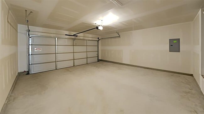 Building Photo - 1825 Jack Rabbit Ln