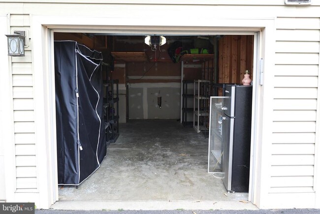 Building Photo - 15 Mariners Way