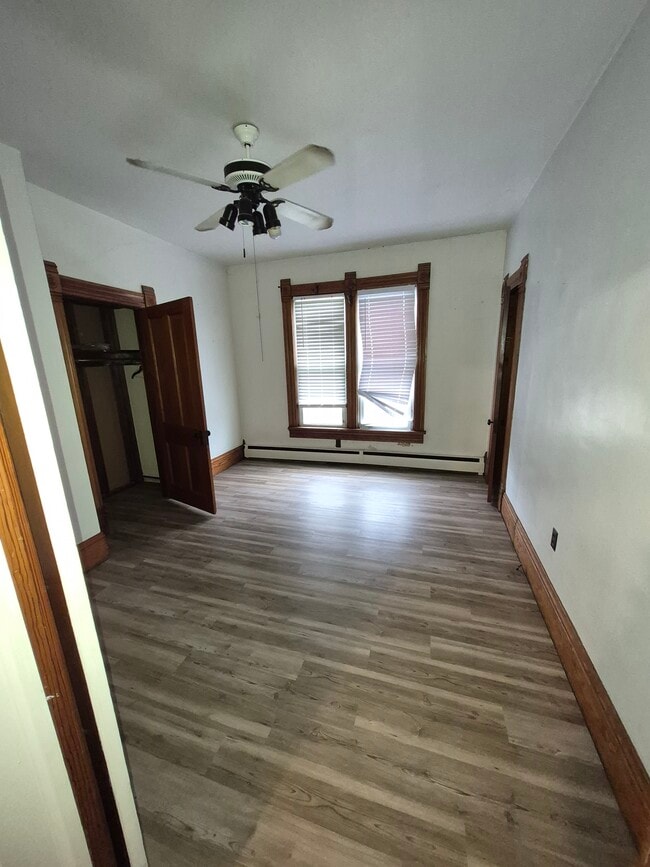 Building Photo - 62 S Gamble St