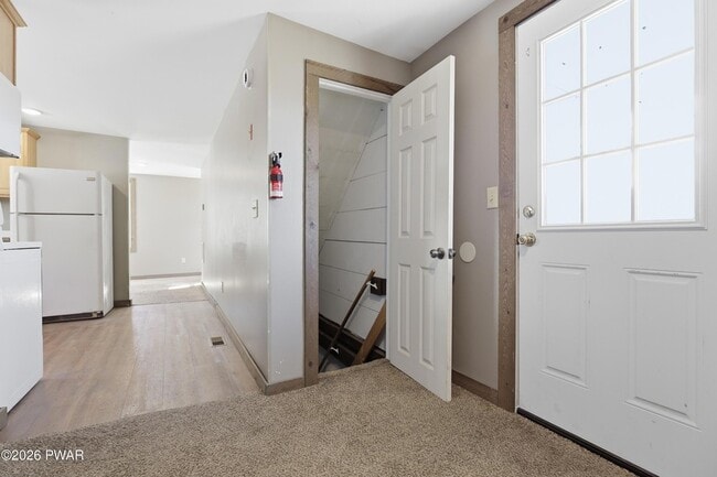 Building Photo - 760 Hudson St