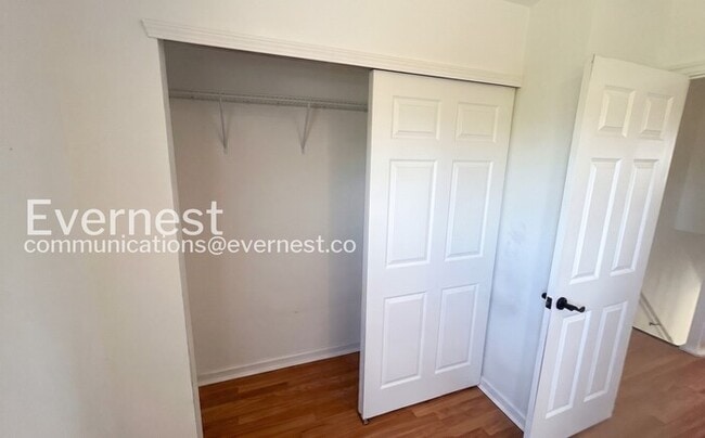 Building Photo - 3674 Arnelle Rd