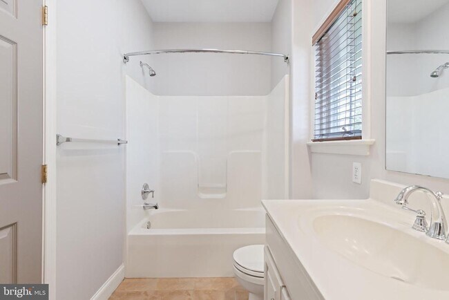 Building Photo - 1298 Vickery Ln