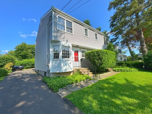 Building Photo - 21 Avenue B