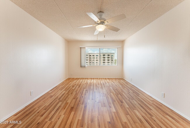 Building Photo - 7930 E Camelback Rd