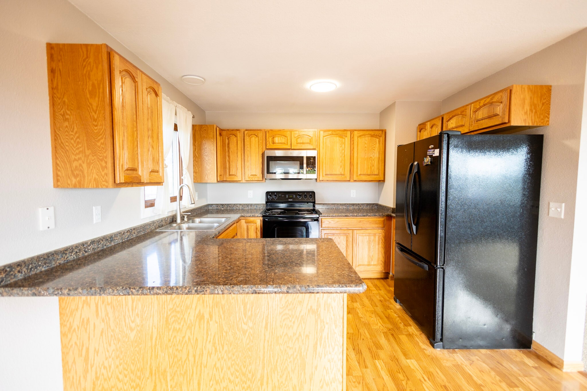 Building Photo - 845 Terrence Rd