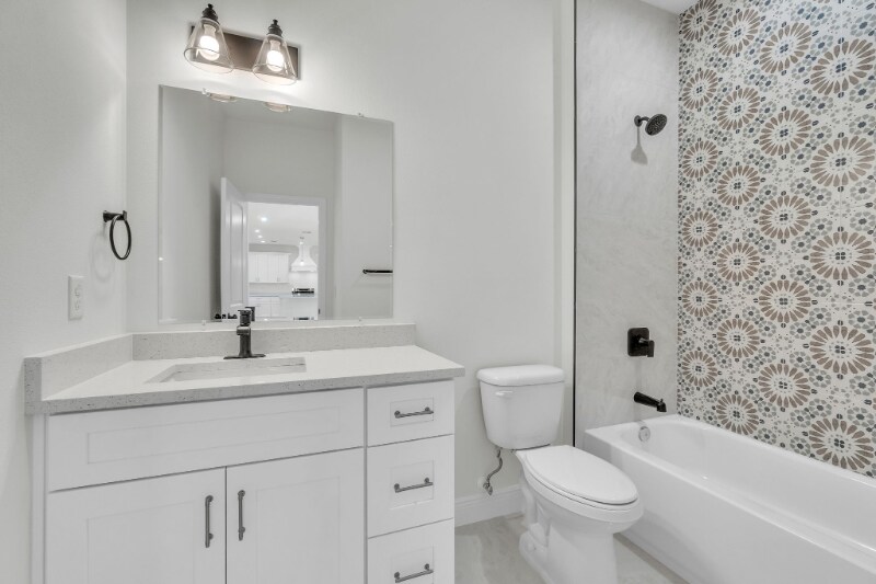 Building Photo - 1608 Hickory Ridge Dr