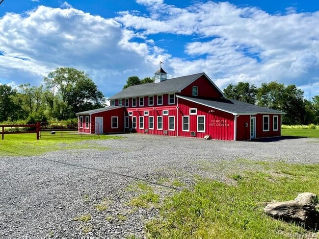 Building Photo - 67 Black Creek Rd