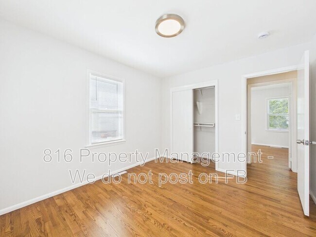 Building Photo - 7800 E 91 St