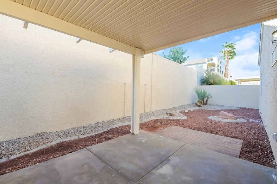 Building Photo - 763 Cam Del Ray