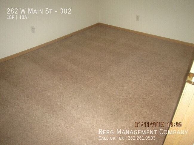 Building Photo - 282 W Main St