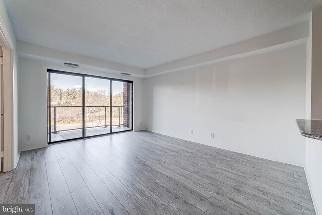 Building Photo - 2100 Langston Blvd.