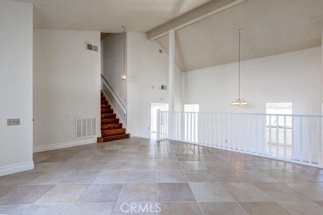 Building Photo - 16 Duane