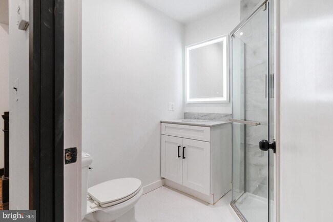 Building Photo - 1520 Green St