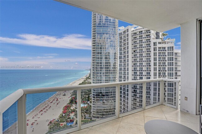 Building Photo - 18101 Collins Ave