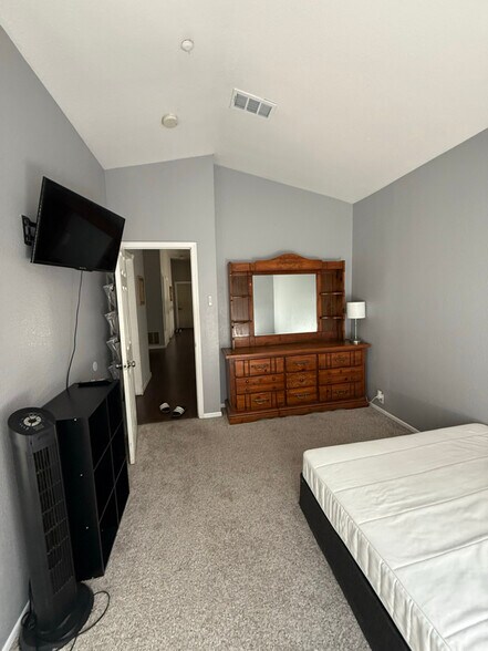 Building Photo - 11520 Aberdeen Dr