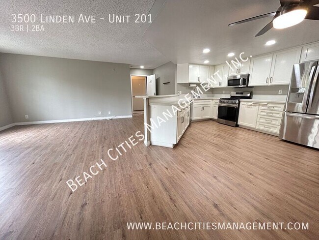 Building Photo - 3500 Linden Ave