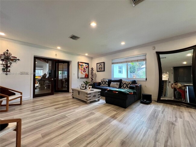 Building Photo - 10220 SW 160th St