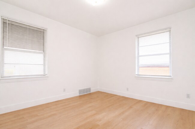 Building Photo - 4406 S 2nd St