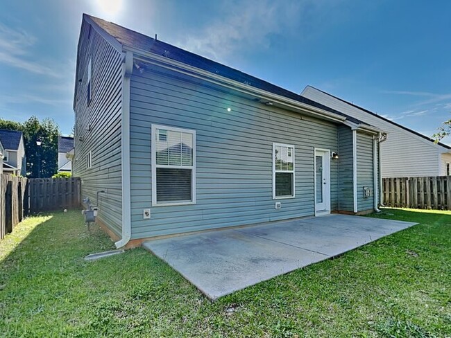 Building Photo - 265 Marsh Creek Dr