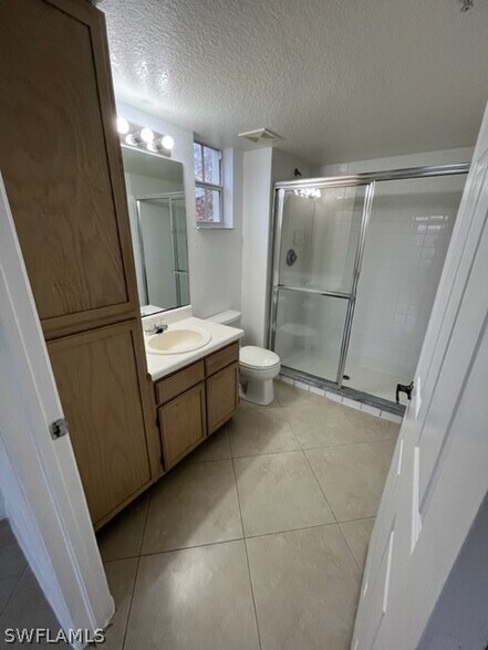 One of the 2 bathrooms - 4690 Saint Croix Ln