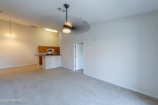 Building Photo - 9505 Armelle Way